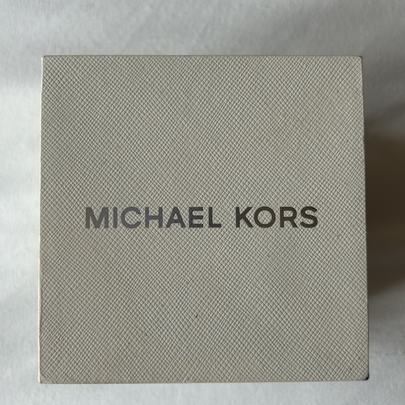 Michael Kors Watch MK9035 Unisex - Picture 4 of 12